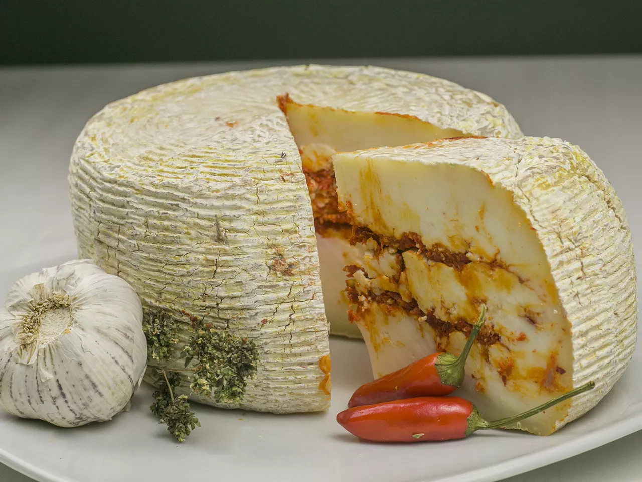 Pecorino calabrese con l'Nduja